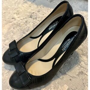 Naturalizer Brazen Black Quilted Patent Bow Pumps N5 Comfort Heels 6.5M 45474002